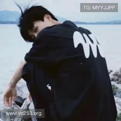 束启万